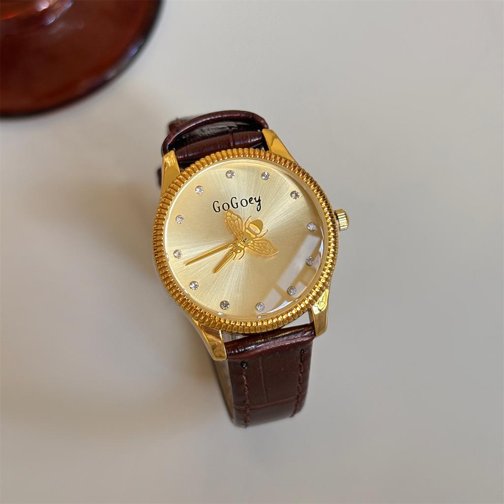 Ancient European Trend High-End Sense Retro Couple Watch Little Bee Pointer Niche Belt Watch Women'S