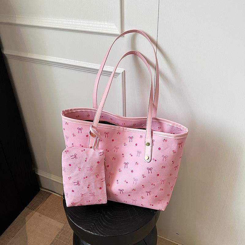 Popular large-capacity contrasting color bag women's 2025 new fresh cherry printed shoulder bag sweet wind student bag