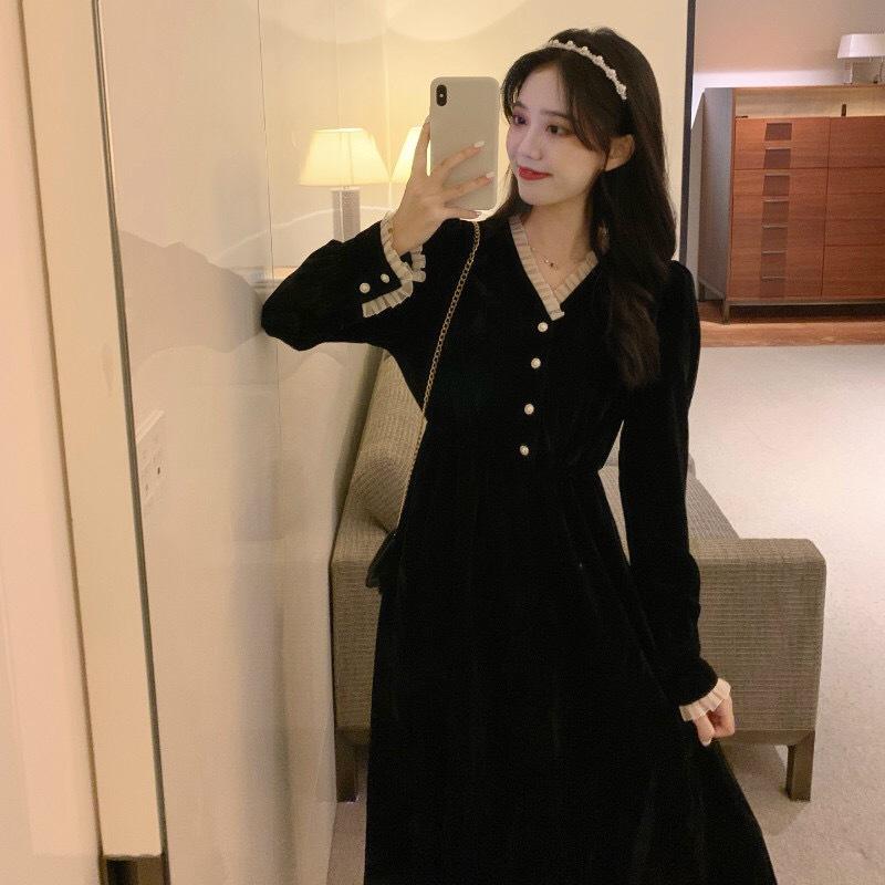 French Light Luxury Retro Black Dress Herben-Style Velvet V-Neck Small Niche Slimming Temperament Long Dress