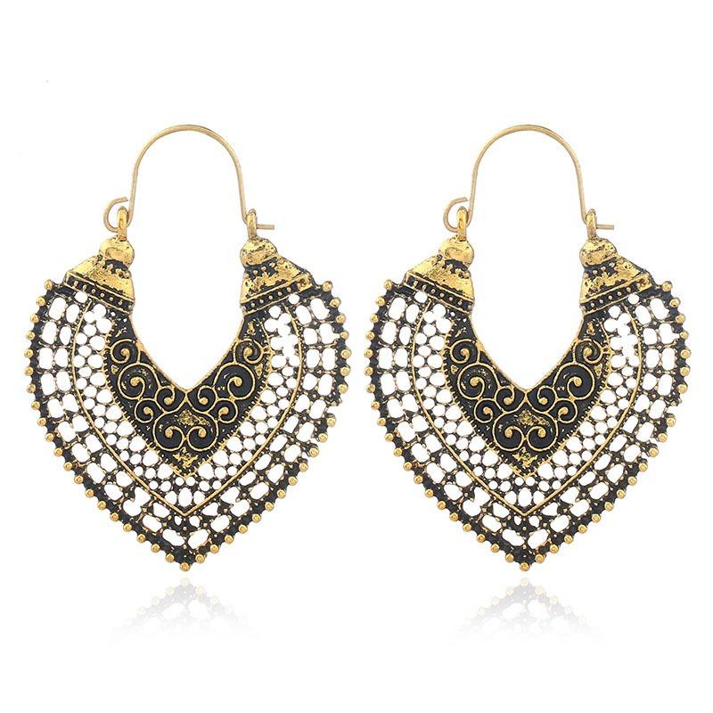 Vintage Ethnic Style Hollow Heart Earrings Fashionable Gypsy Micro Carved U-shaped Earrings Womens Jewelry Dangle Earring Gifts