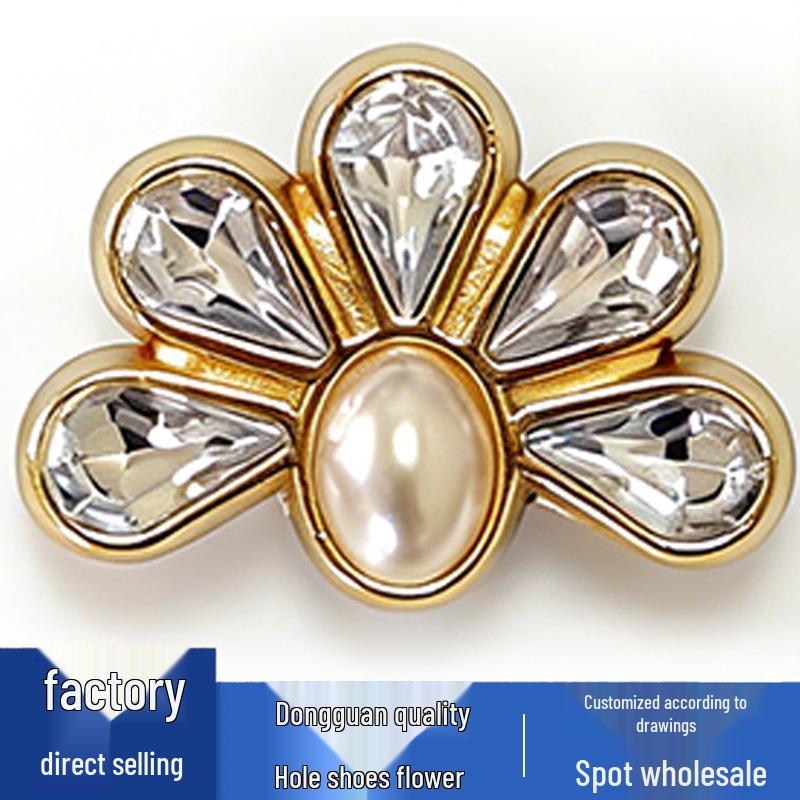 Shoe Flower Accessories: Metal Diamond Buckle Decorations