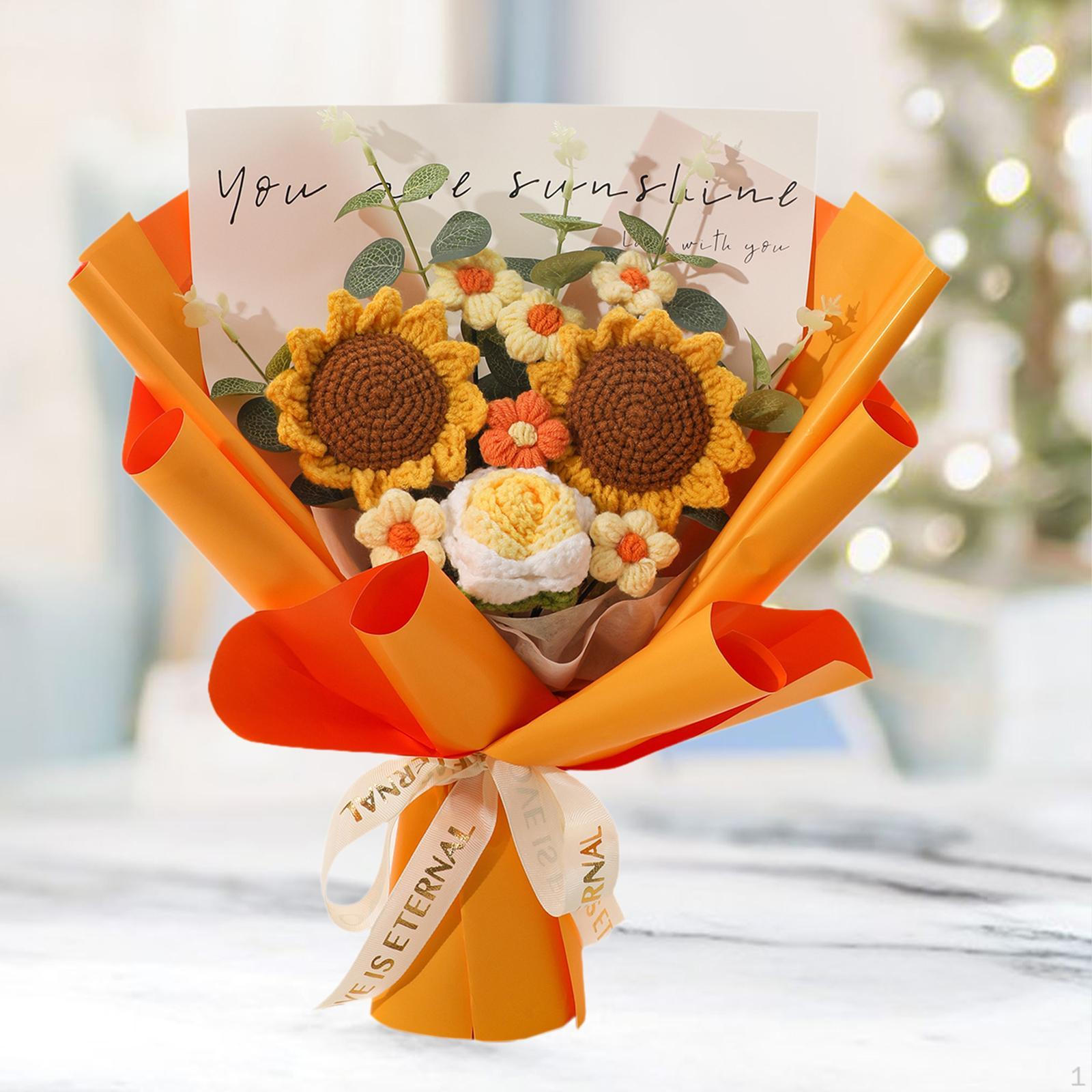 

Artificial Flower Display with Crochet Sunflowers for Events оранжевый