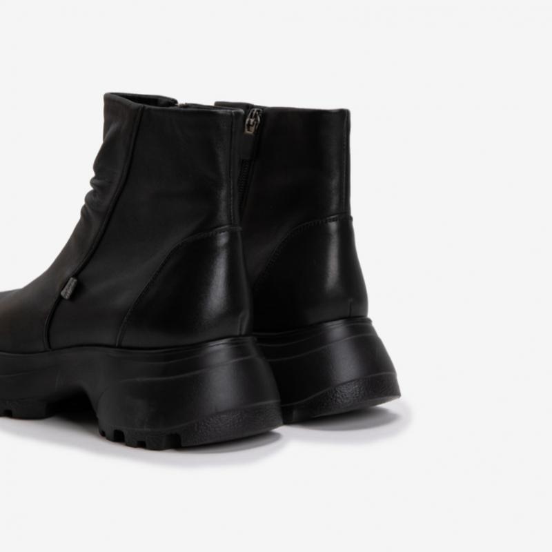 Young Age Women Comfort Ankle Boots Black