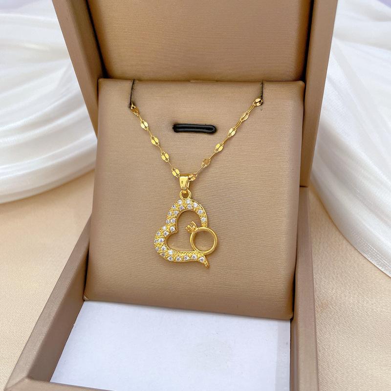 Love Marriage Proposal Ring Light Luxury Temperament Gorgeous Full Diamond Necklace Women'S Versatile Collarbone Chain Titanium Steel Chain