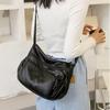 Univerzálna mäkká PU kožená kabelka a taška cez rameno pre ženy Veľkokapacitné crossbody kabelky Tote Bucket Bag Dámske Vysoko kvalitné kabelky Hobo Bag