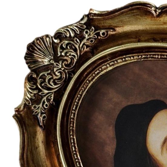 Vintage Oval Picture Frame with Embossed Design Tabletop/Wall Mount Retro Po Frame