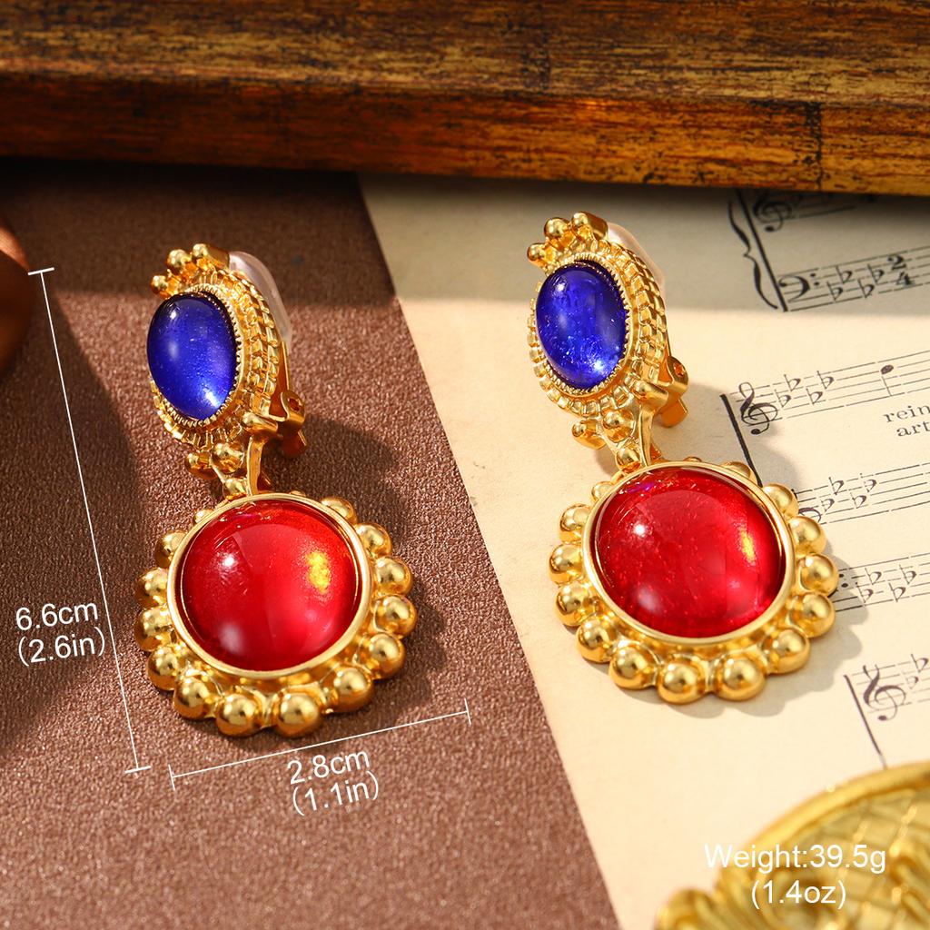 Medieval style pearl flower stud earrings geometric fringed French three-dimensional design earrings simple fashion exaggerated earrings