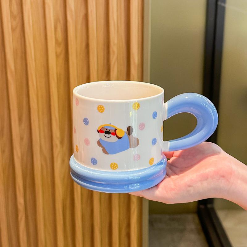 

Креативная милая керамическая кружка с маленьким кроликом для подарков на день рождения для девочек, практичный сувенир, подарочные коробки, значимые подарки 401-500ml