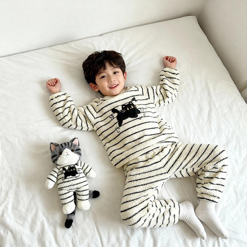 Children's Coral Fleece Pajama Set: Boys' Long-Sleeve & Pants, Girls' Thick Warm Winter Homewear.