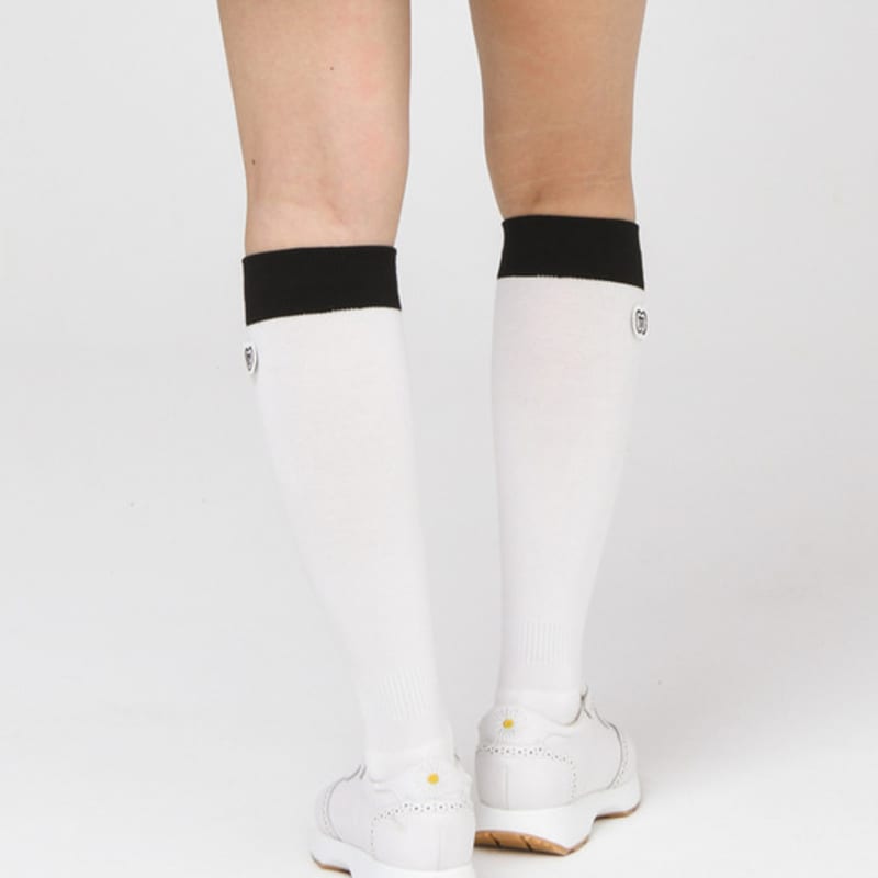 DOYOUKNOWMC ALL SEASON Color Block Rib White Wappen Decorated Knee Socks