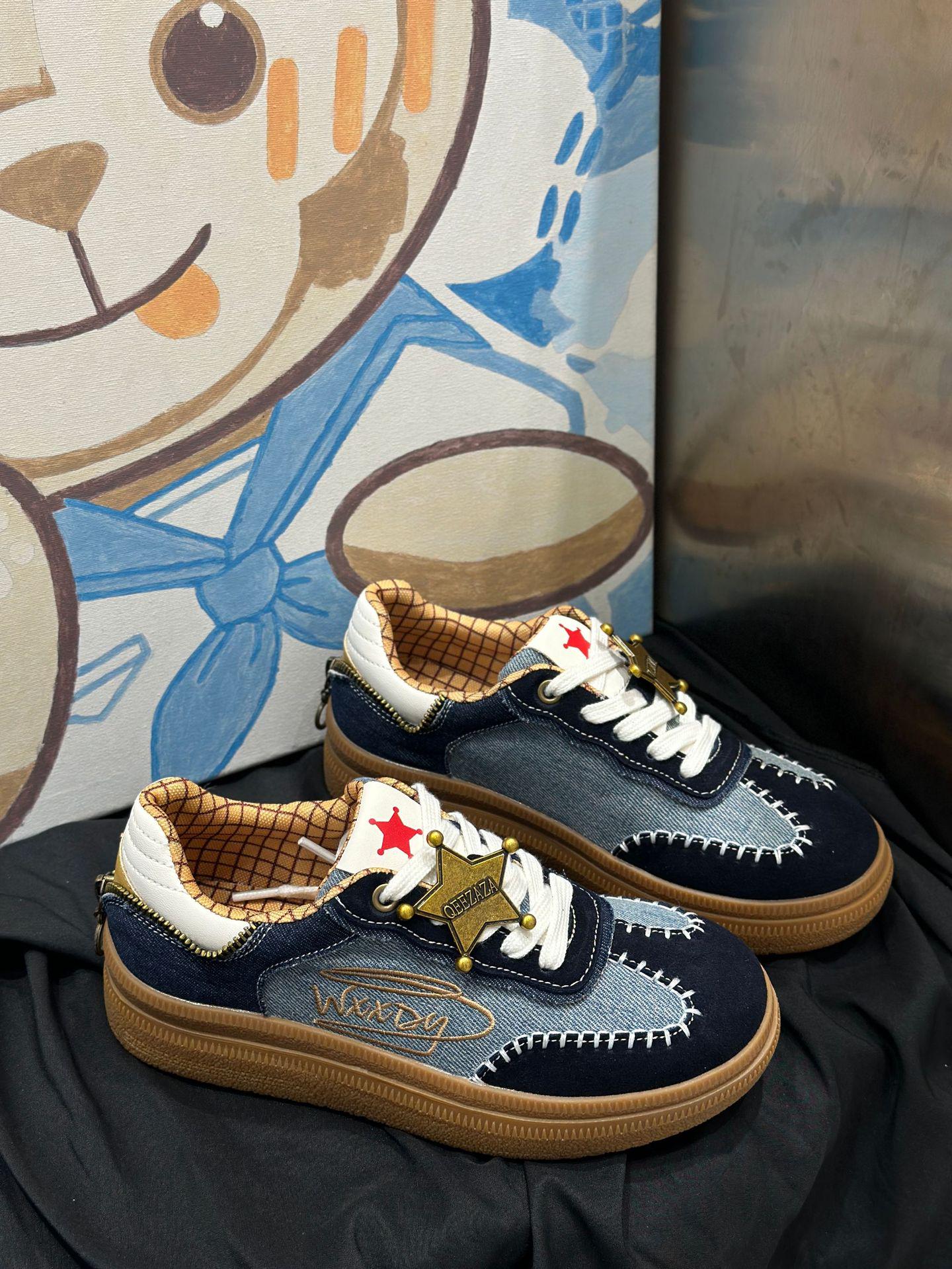 

Zhang Yuxi Toy Story Edition Low-Top Handmade German Trainers Sneakers [A5010] 40 джинсовый синий