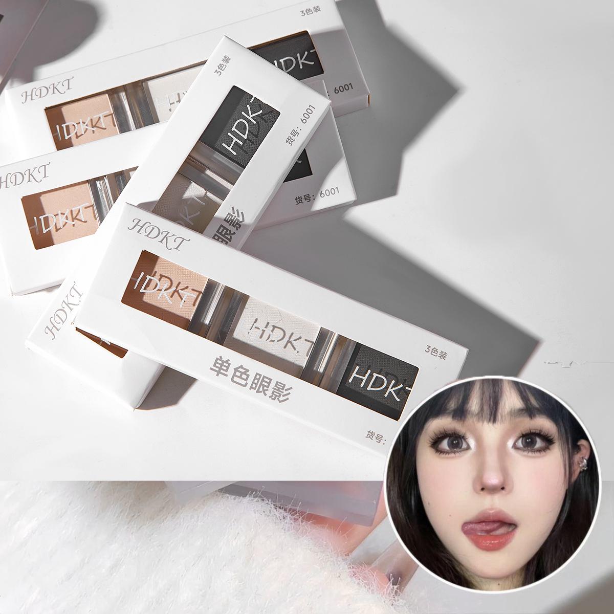 

HDKT Набор теней для век Little Ice Cube 3-х цветов: Компактный, Прозрачный, Легкий, Европейский и Американский стиль