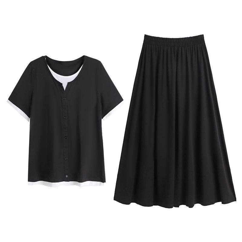 Plus-size Women's Summer Casual Two-piece Short-sleeved T-shirt and Skirt Set - Versatile and Slimming