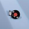 1pc, Music-Themed Enamel Pin, Record Design with "Music Heals My Soul" Quote, Cartoon Metal Badge, Simple Style Decorative Brooch