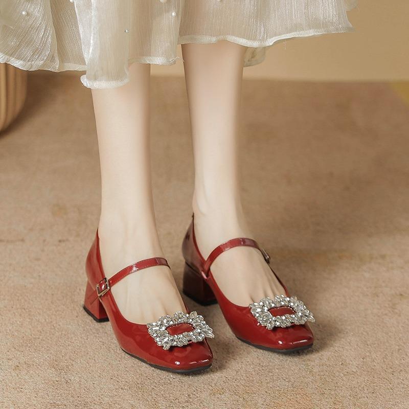 Wedding shoes Bridal shoes Temperament rhinestone square head shallow mouth with red retro Mary Jane thick heels high heels