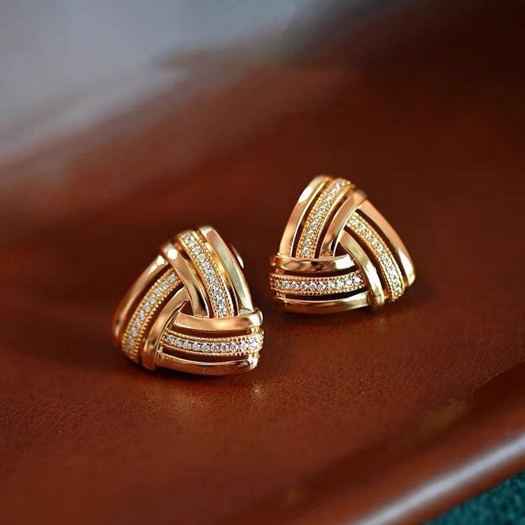 

Vintage-Inspired Gold-Plated Sterling Silver 3D Triangle Earrings for Women 925 Silver