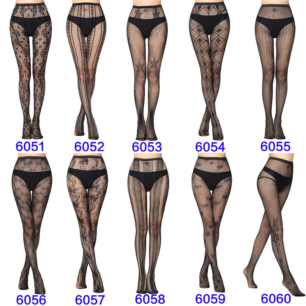Warp Knitted Seamless Trend Jacquard Fishing Net Socks, Little Love Tiger Pattern Grid Black Stockings