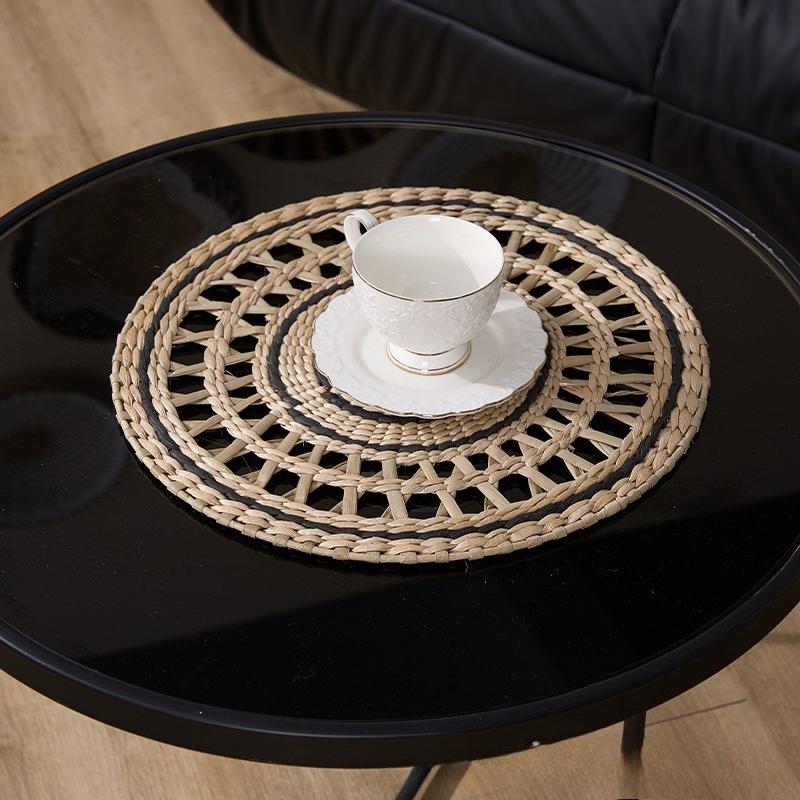 Woven straw hanging ornament round mats dining mats cup mats linen mats drainage mats wall decorations