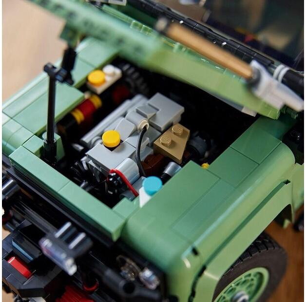 LEGO ICONS 10317 Land Rover Classic Defender 90