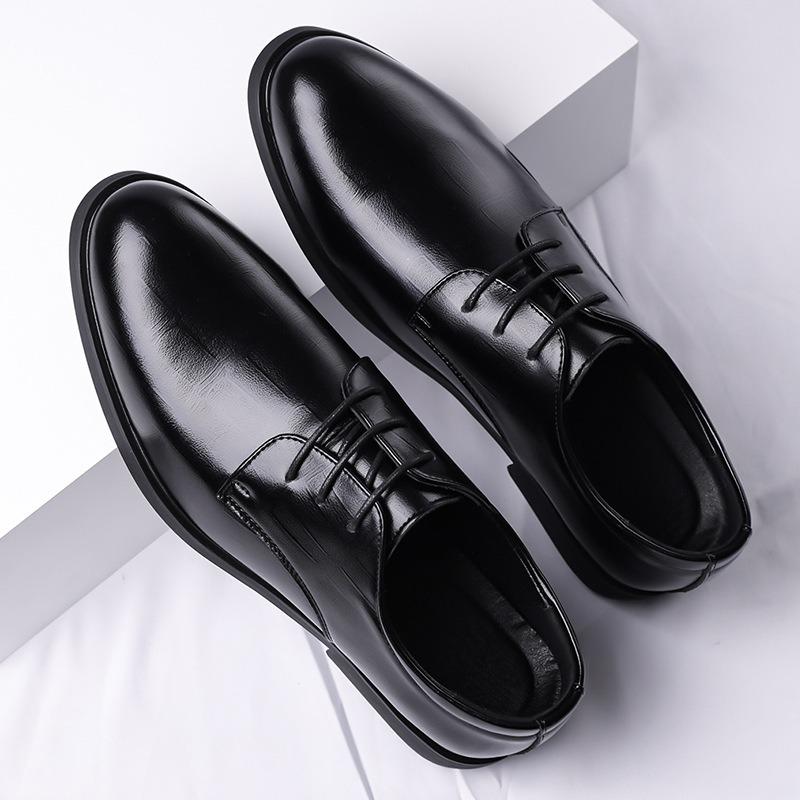 Business Dress Leather Shoes Men's Pointed Casual Breathable Hollow Men's Shoes British Wedding Groom Suit Shoes