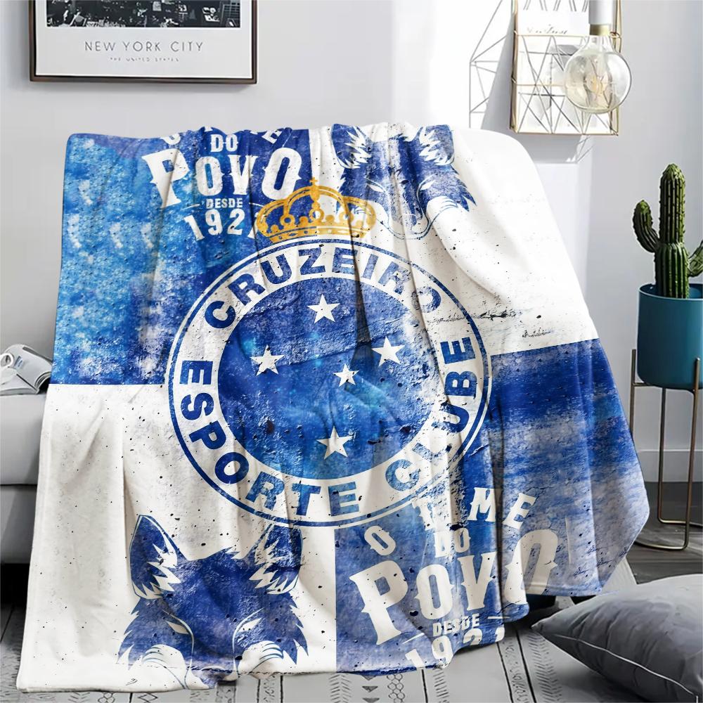 Pitbull,pattern Flannel Blanket, High Quality Comfortable for All Seasons, Home Decor, Warmth and Comfort, Perfect for Gifts.