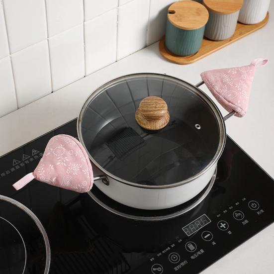 1Pc Triangle Pot Hat Non-Slip Stove Handle Mitt for Cast Iron Skillet Hanging Iron Pot Casserole Handle Protector Household Cooking Supplies