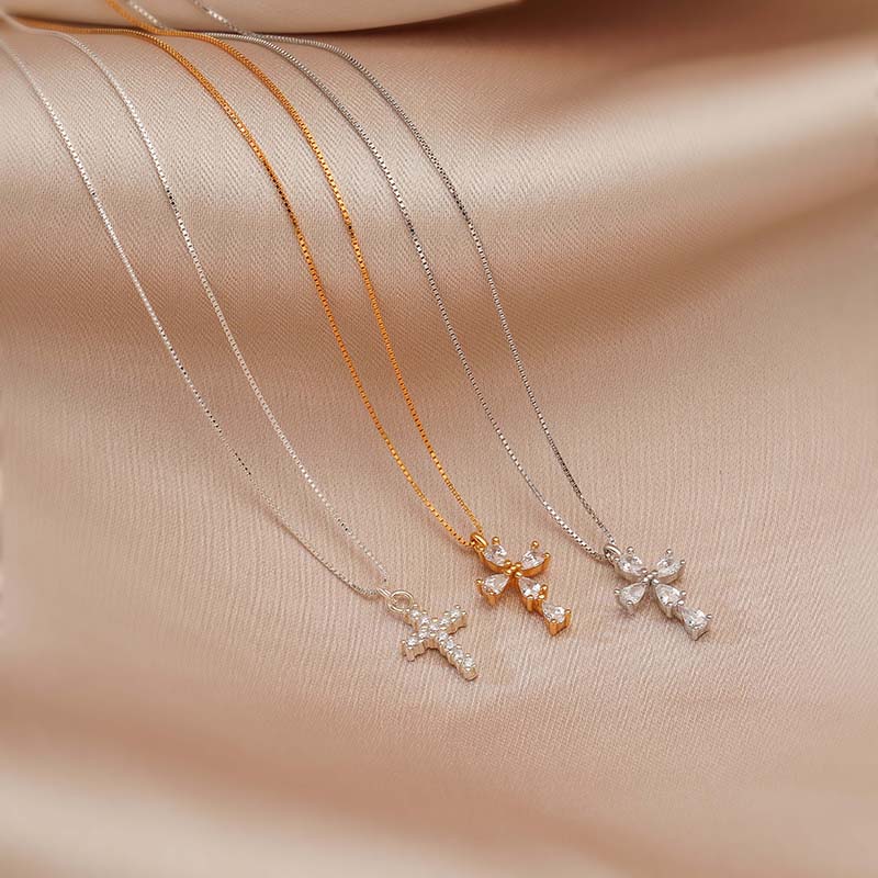 S925 Silver Zircon Cross Pendants Necklaces Light Gothic Cross Pendant Chain Fashion Jewelry for Women Charms SL22