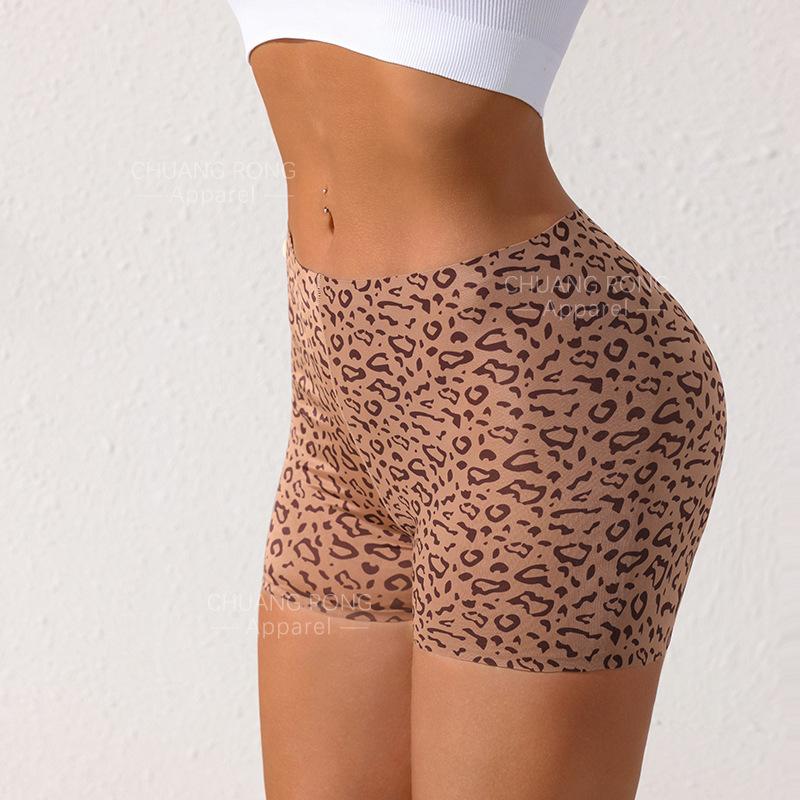 Fashion and Sexy Leopard Print 2-in-1 Safety Pants Elastic and Breathable Without Curling Edges Fitness Yoga Boxer Panties Women
