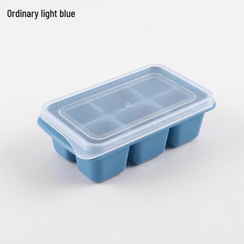 Silicone Ice Cube Tray with Lid, Food-Grade, Soft Bottom for Easy Release, Household Refrigerator Use for Homemade Ice Cubes.