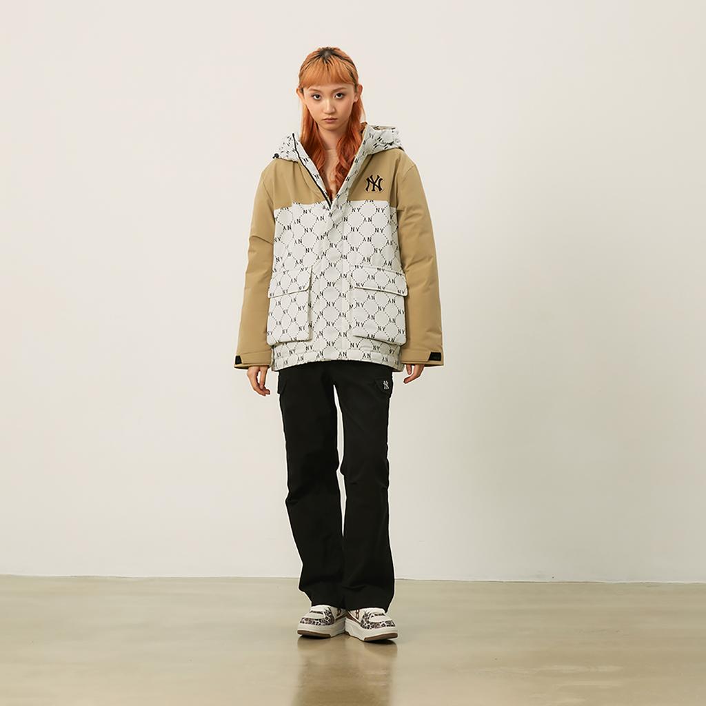 New MLB MONOGRAM Collection New York Yankees FW24 Jacket Unisex Cream 3ADJM0846-50CRD