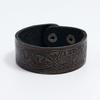 Herrenarmband aus geprägtem Leder im Vintage-Stil, dunkelbraun