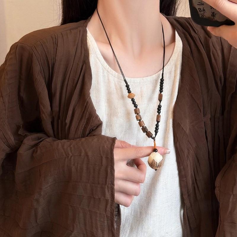 Handmade Wooden Flower Beaded Necklace Women Boho Chic Long Pendant Chain New Chinese Style Floral Statement Jewelry