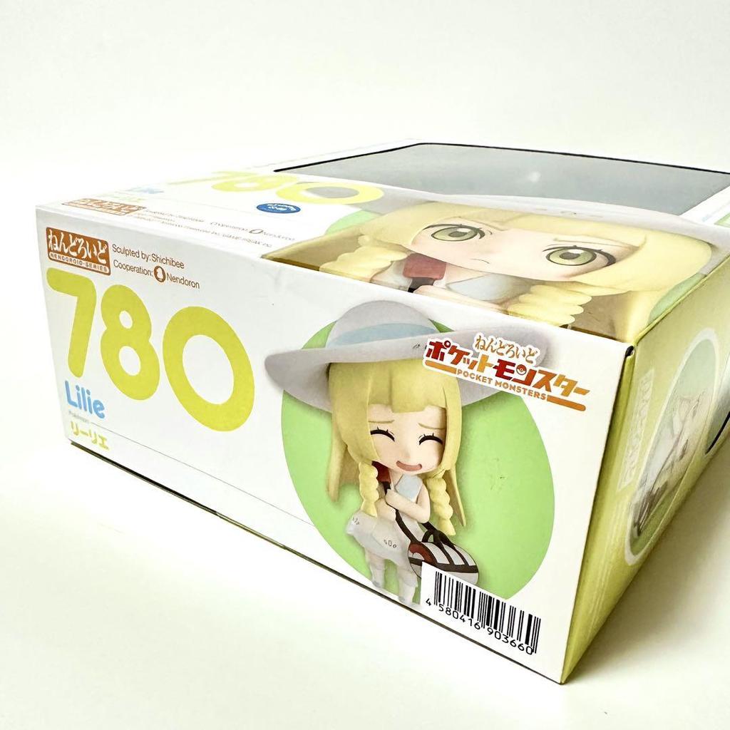 [USED] Nendoroid Lillie 780 items
