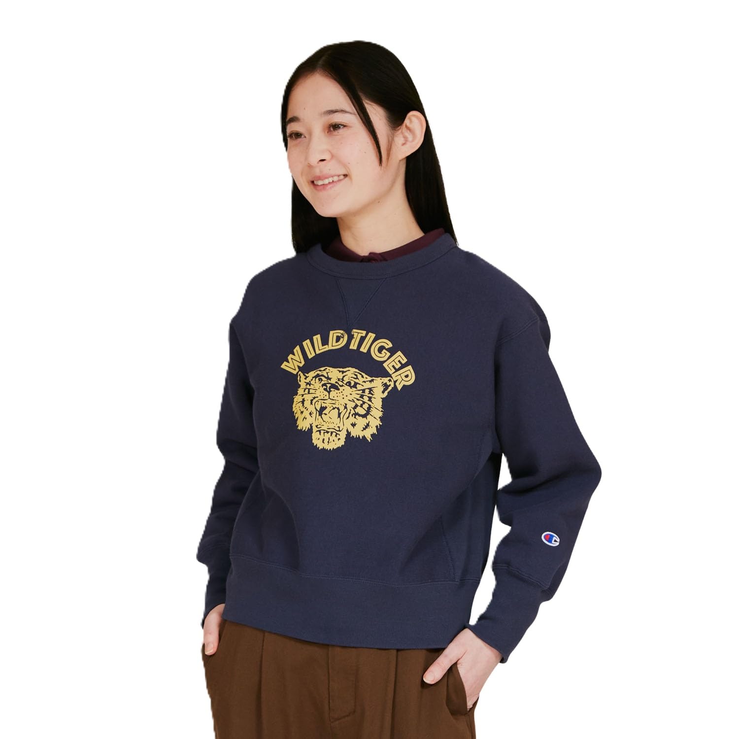 

Champion Long Sleeve Brushed Relax Graphic REVERSE Crew Neck Dark Navy Women s Sweatshirt, 11.5oz, Fleece, Fit, Print, WEAVE® Sweatshirt, CW-C003,