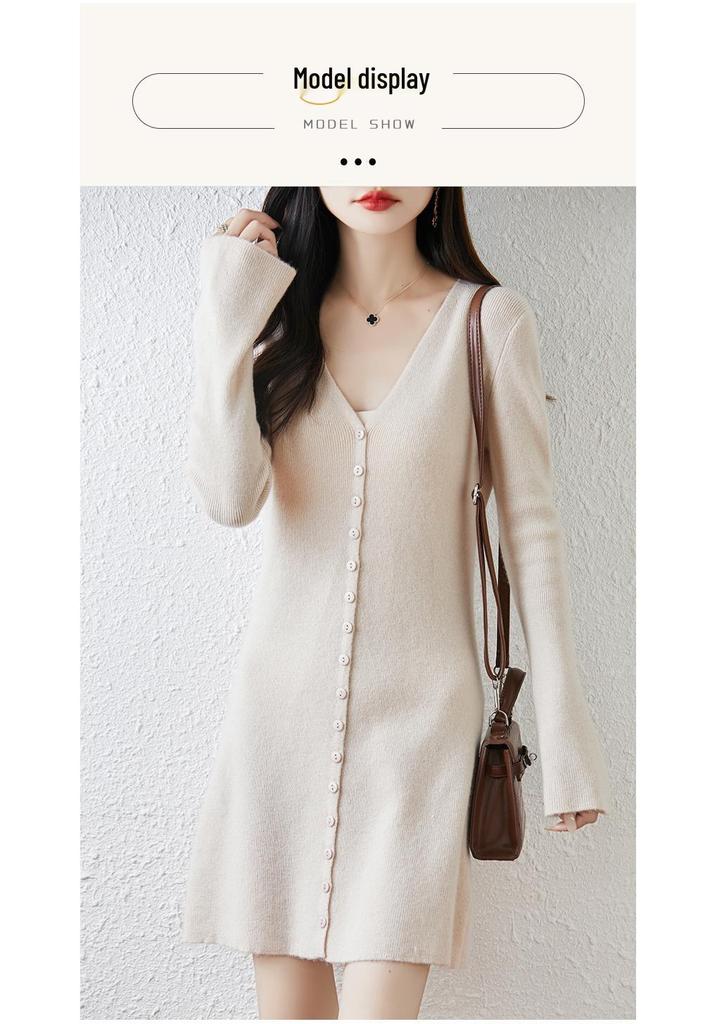25 Early Autumn Women's V-neck Slim Knit Dress: Waist-cinching A-line Skirt with Long Sleeves and Multi-button Detail.