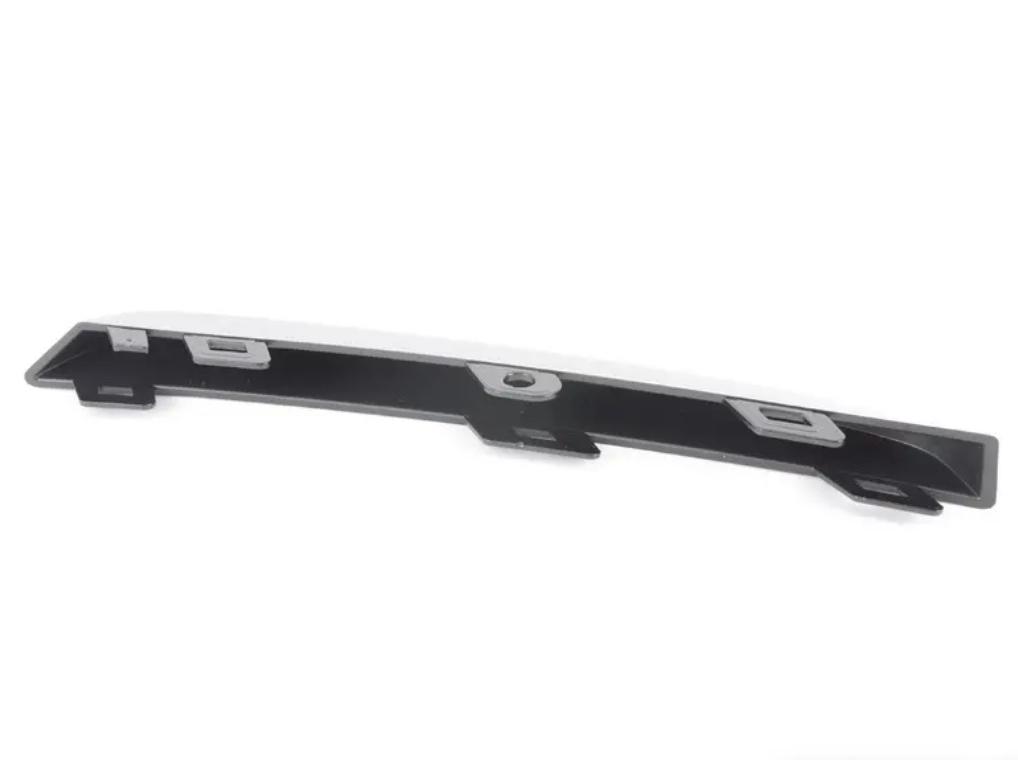 BMW E84 X1 Black Fog Light Frame Trim 51117303761/03762