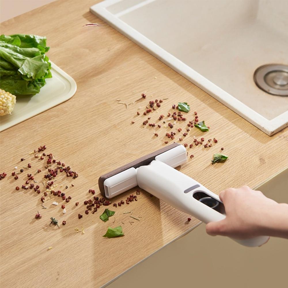 Portable Self-Squeeze Mini Mop Wet And Dry Use For Small Spaces Cars Glass