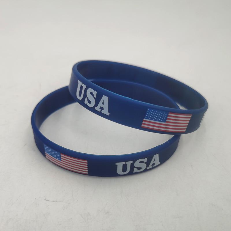 2026 World Cup Silicone Wristband: Mexico, USA, Canada Flags, Cheering Football Fan Accessory