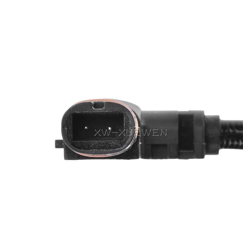 Left Front and Rear ABS Wheel Speed Sensor 2025402317 2025402717 For Mercedes Benz W202 S202 C208 A208 R170 C43AMG C36AMG C280