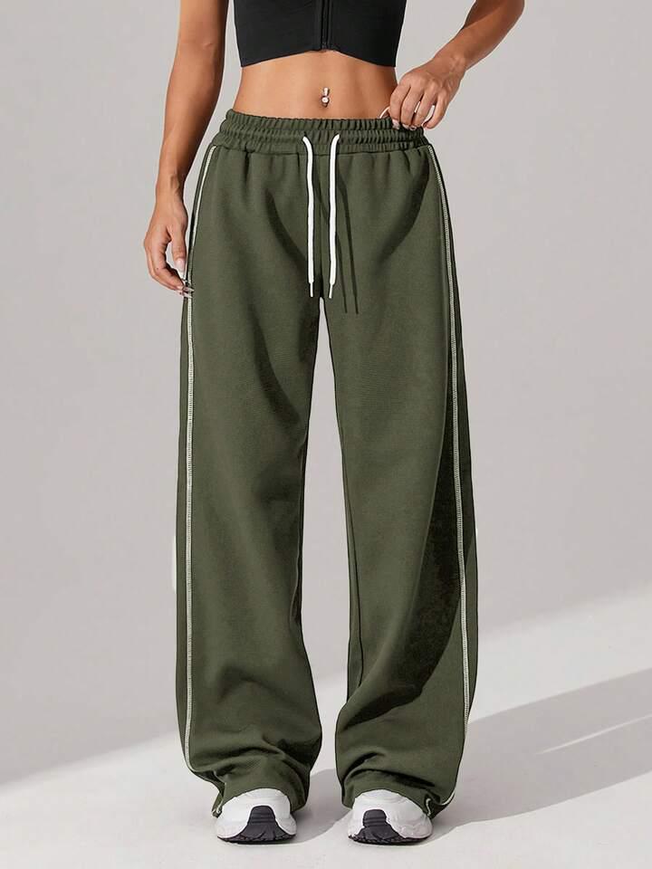 

2026 Spring Low Waist Color Block Side Stripe Straight Leg Lace-Up Cropped Sports Trousers Small оливковый