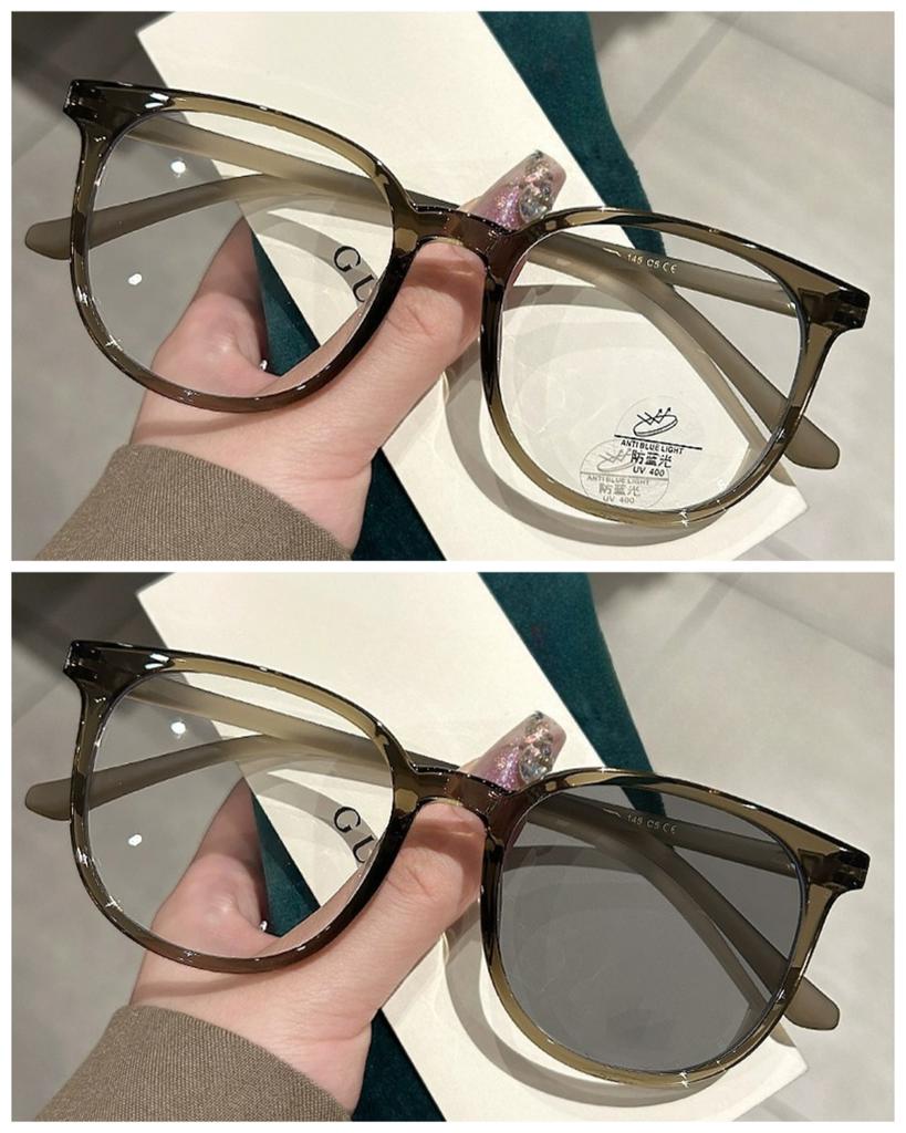 Pochromic Anti Radiation Glasses for Men and Women Simple Oval Anti-blue Transition Eyeglasses Outdoor Shade Sunglasses