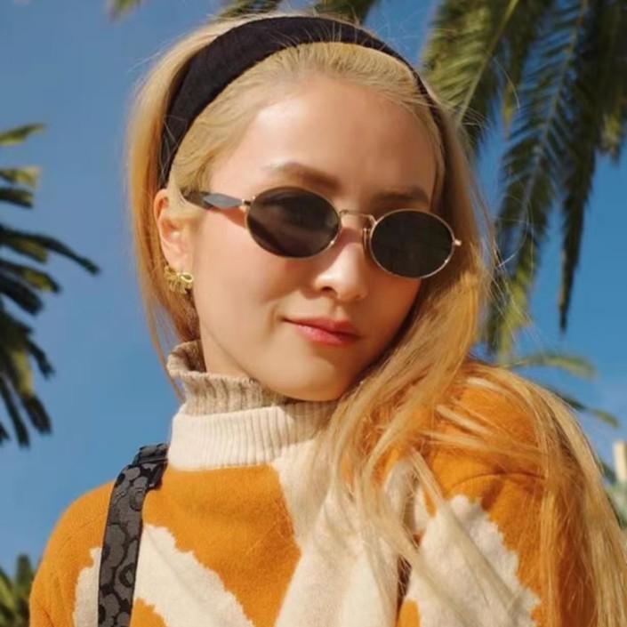 2025 Retro Full-Frame UV Protection Metal Sunglasses - Small Fashionable Design