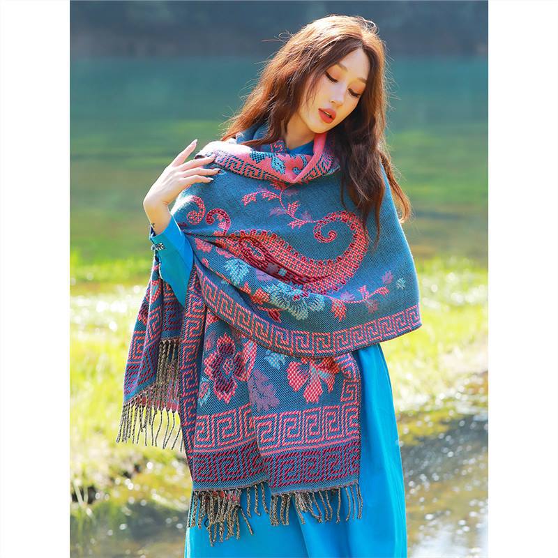Skin Friendly And Breathable Warm And Versatile Home, Autumn And Winter Women'S Travel Shawl, Thick Cloak, Air Conditioning Blanket