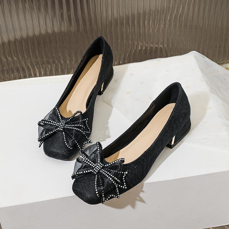 

Coarse heel single shoes women s new square head shallow mouth rhinestone medium heel large size 43