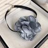 Gothic Fabric Flower Choker Necklace Exaggerated Floral Pattern Pendant Clavicular Chain Charm for Parties and Weddings