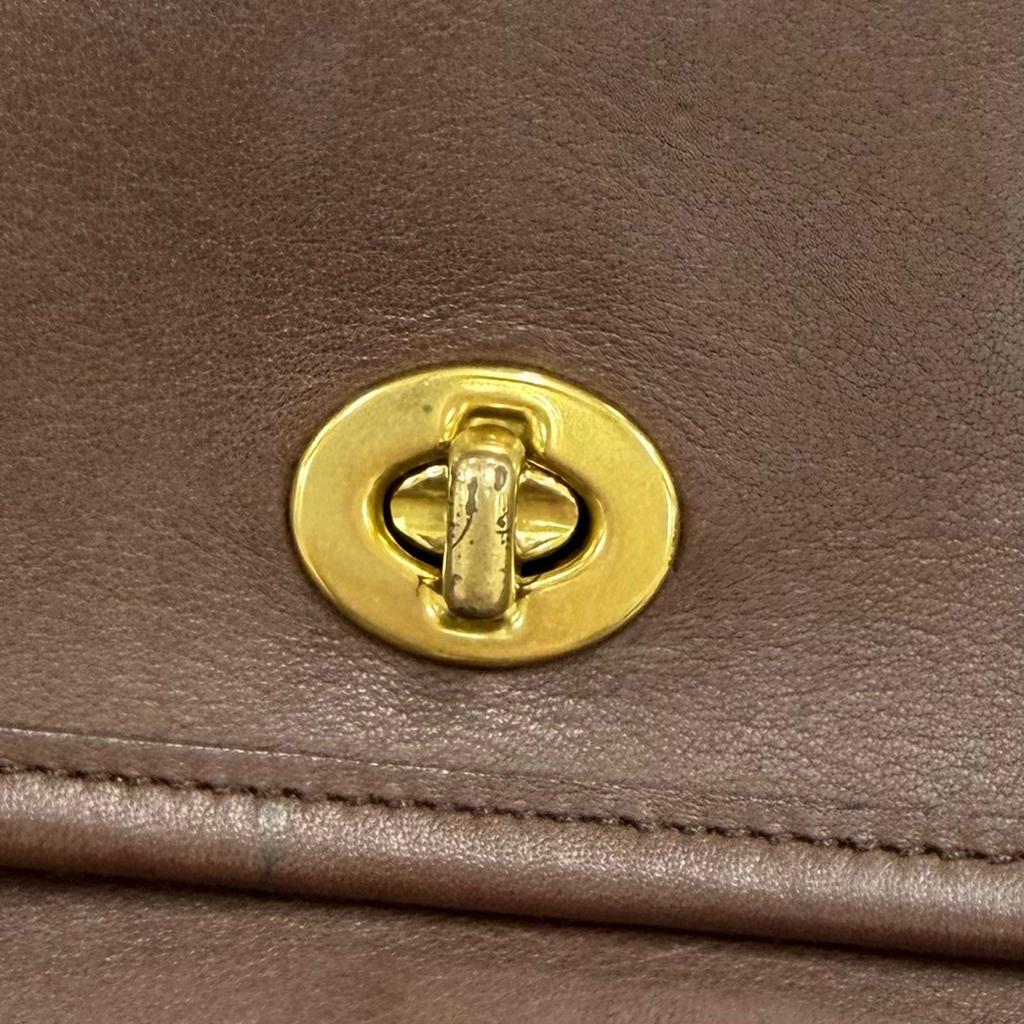 Very Good COACH Shoulder Bag Old Coach Rambler Turnlock Flap Brown Women 9061 Used