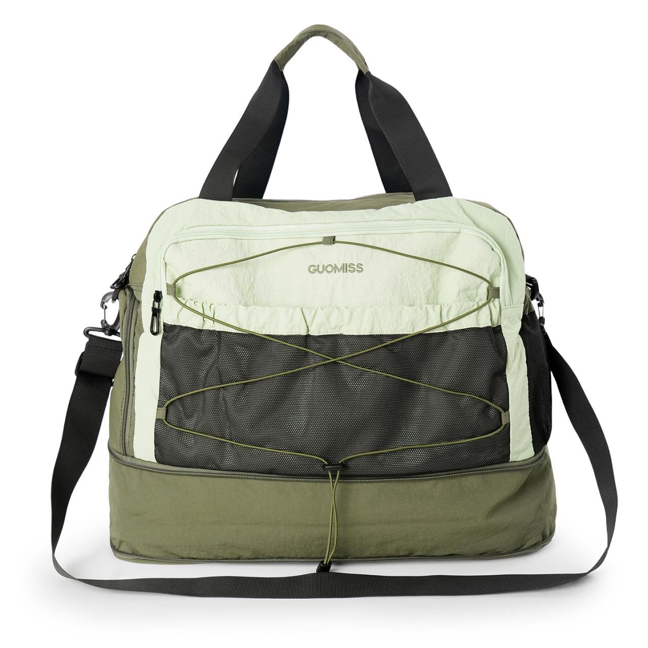 

Large Capacity Travel Sports Bag with Dry/Wet Separation for Men and Women зелений