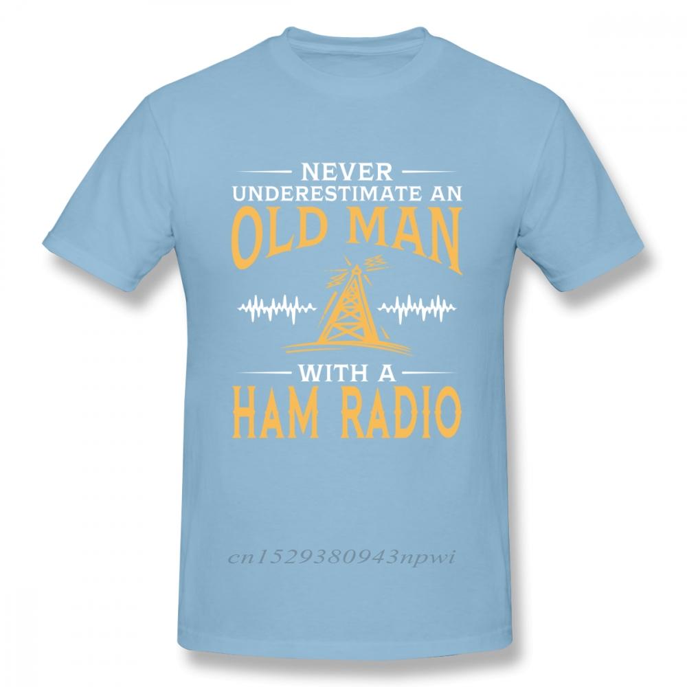 100% Cotton Tees Never Underestimate An Old Man with A Ham Radio Tee Shirt Man Round Neck T Shirt Guys Punk Designer Streetwear