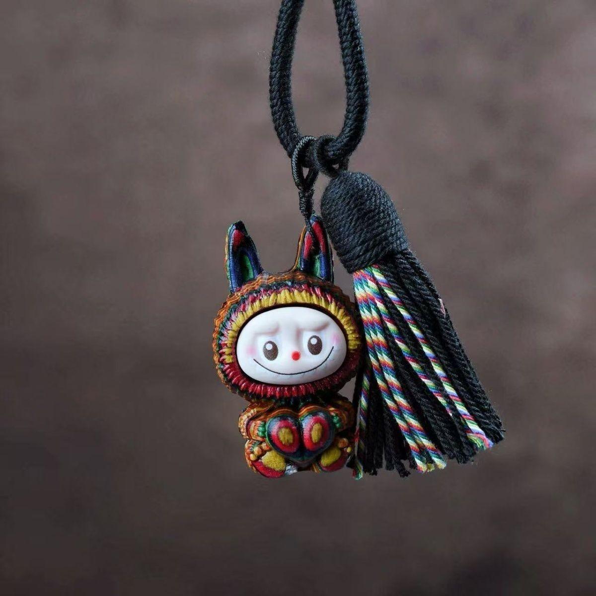 

Радужное дерево Массив дерева Резьба по дереву Рабуб Милый кулон-подвеска для сумки Брелок Универсальный