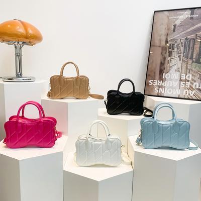 Jarní módní trendy taška nový styl trendy kapesní malá čtvercová taška jednoduchá diamantová taška přes rameno dámská taška